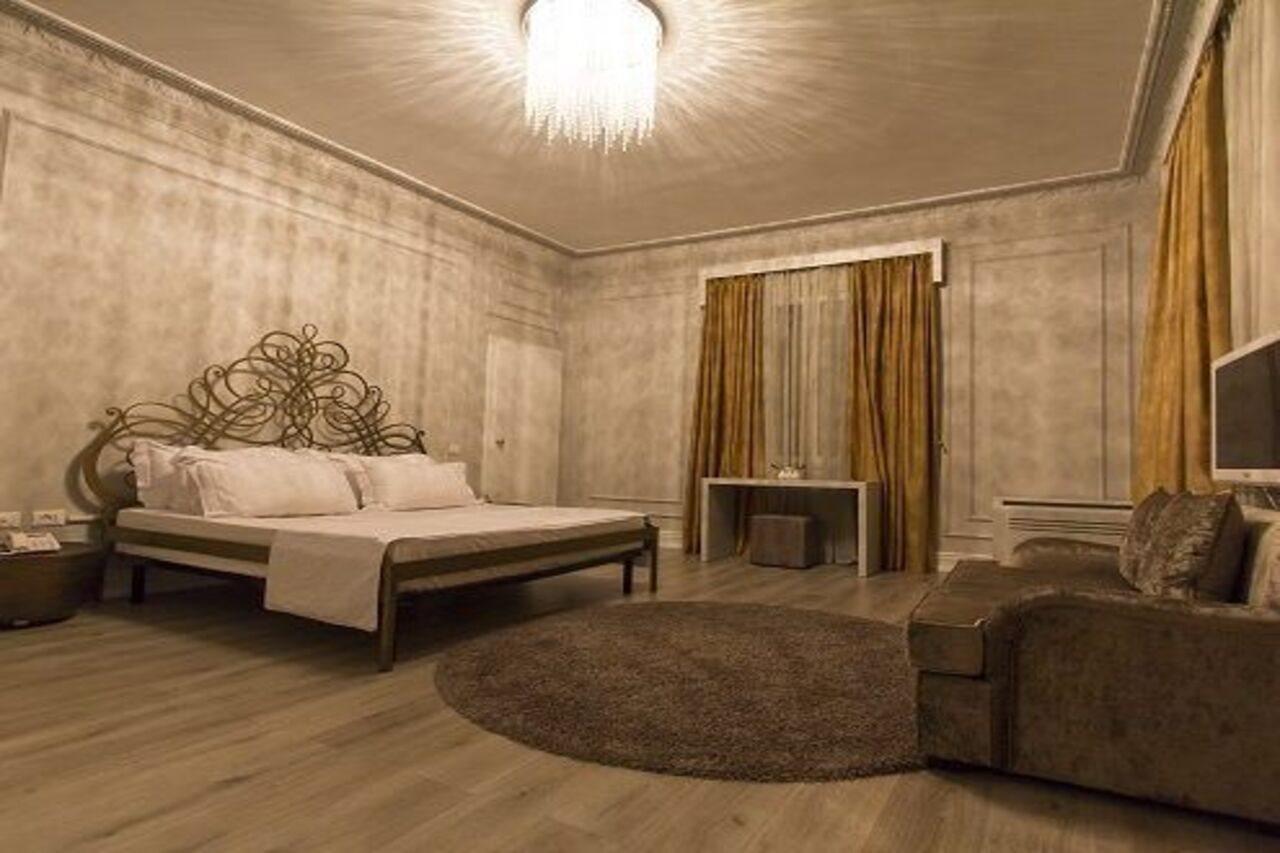 Padam Boutique Hotel Tirana Exterior photo